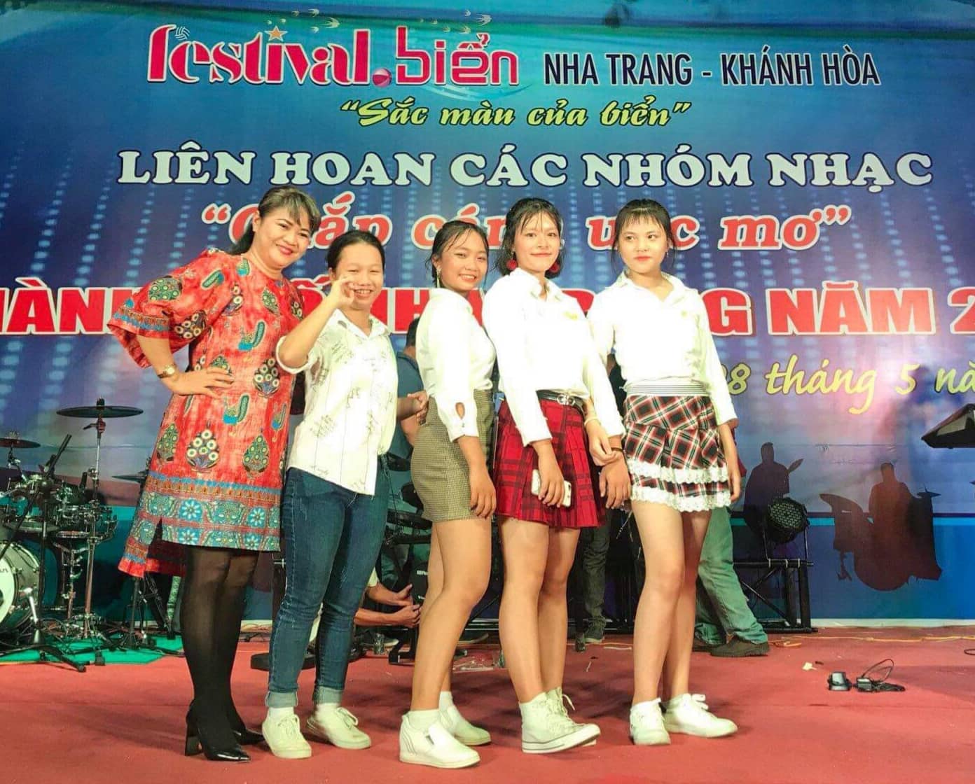 CHỤP BAND