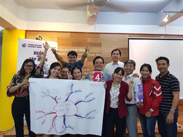 Khóa học UD CNTT trong giáo dục tại trường UKH